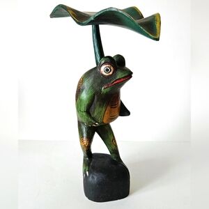 Handcrafted Frog with Leaf Umbrella